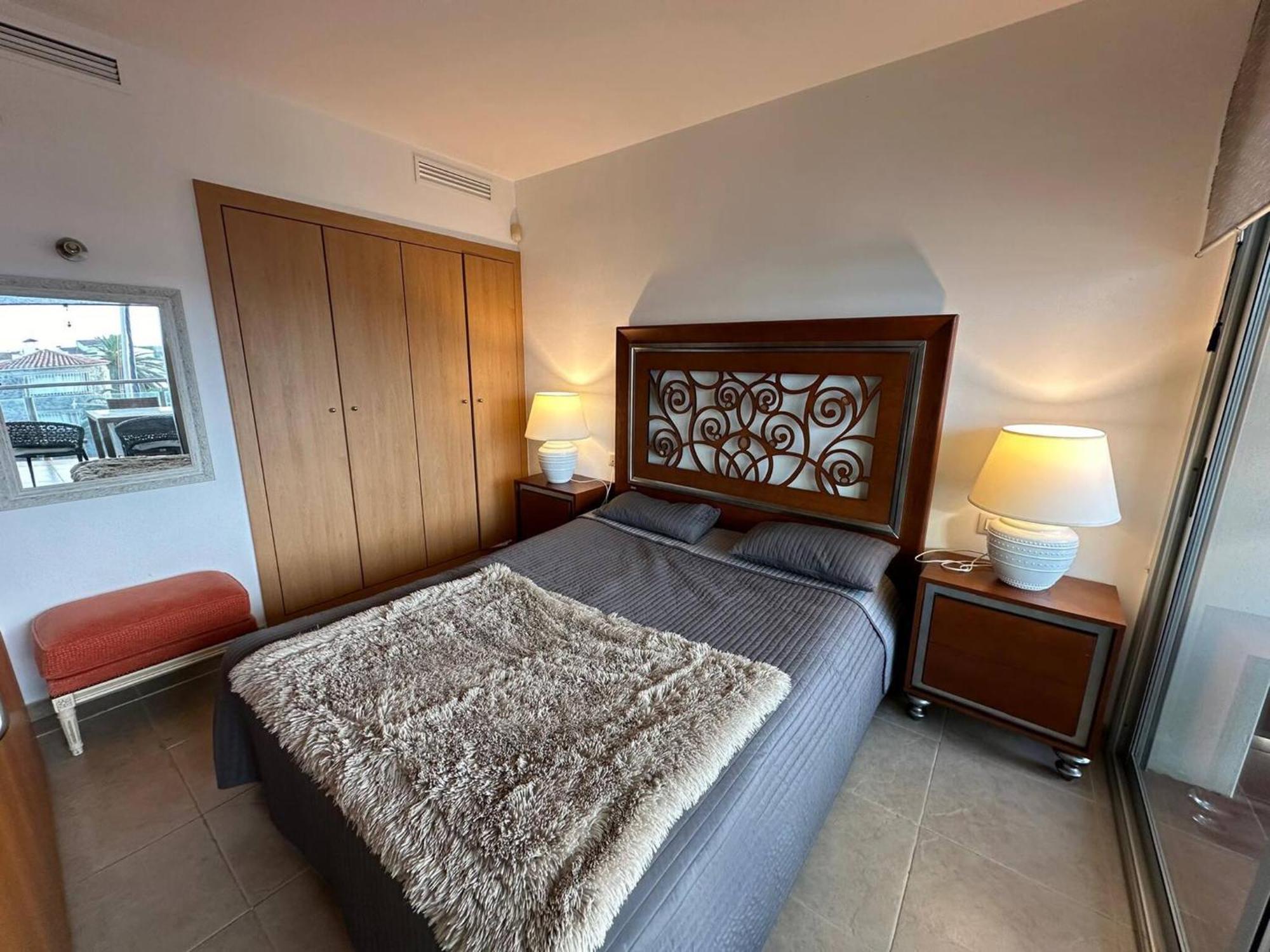 Apartamento En Roses Con Vistas Al Canal Y Piscina Luaran gambar